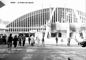 Oran - Palais des Sports une des entrees